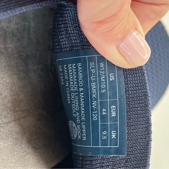 Navy Blue White Slip-On Loafers Bamboo Knit Upper Unisex Men's 10.5 Women's 12 - Picture 5 of 6